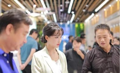李子柒当起了"厂长" 她的螺蛳粉你会买吗?